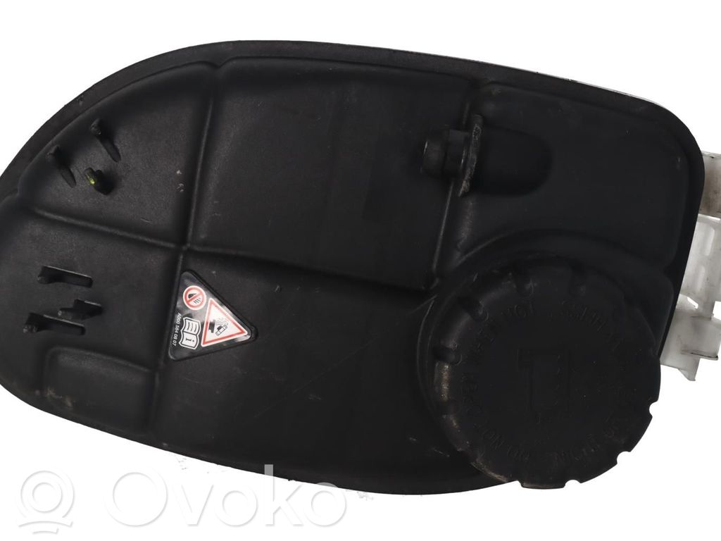 Mercedes-Benz A W176 Vaso di espansione carburante