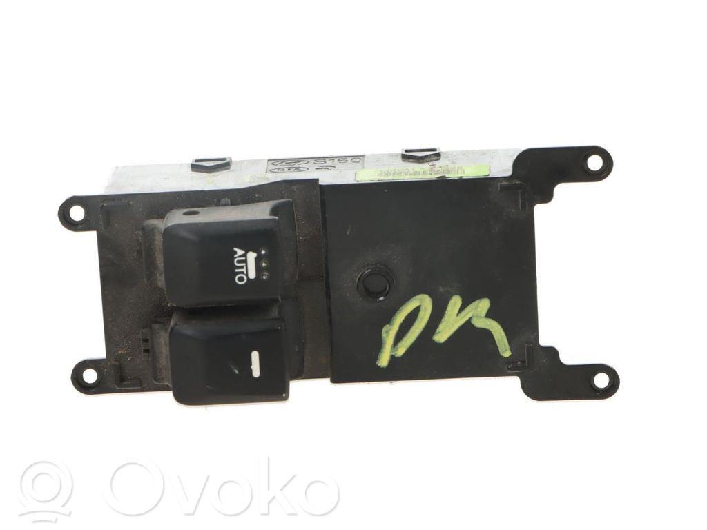 Interruptor del elevalunas eléctrico   935701W000