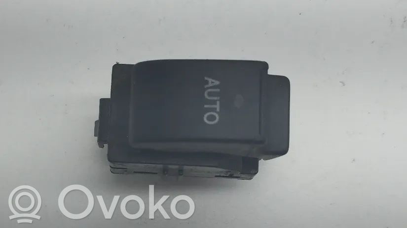 Interruptor del elevalunas eléctrico   8481002040,37077A268A02,5PINOS