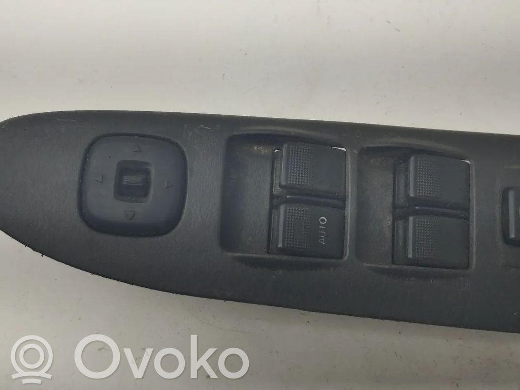 Interruptor del elevalunas eléctrico   BJ3D66350,17PINOS