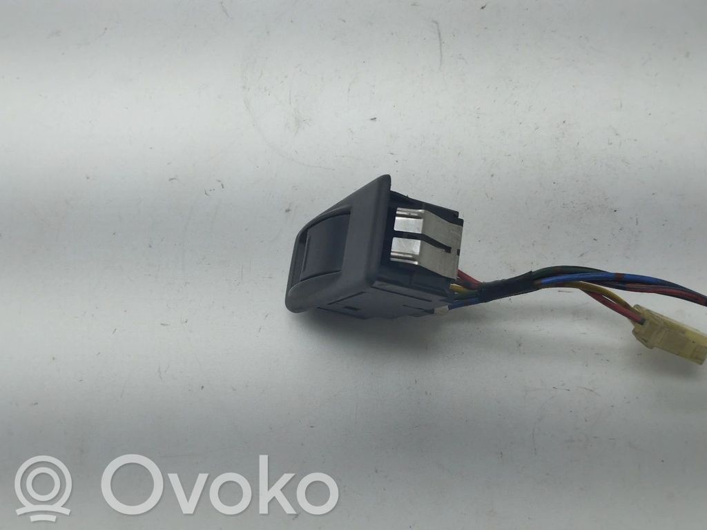 Interruptor del elevalunas eléctrico   205135,3PINOS