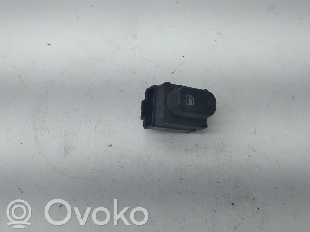 Electric window control switch   10119750,221891,5PINOS