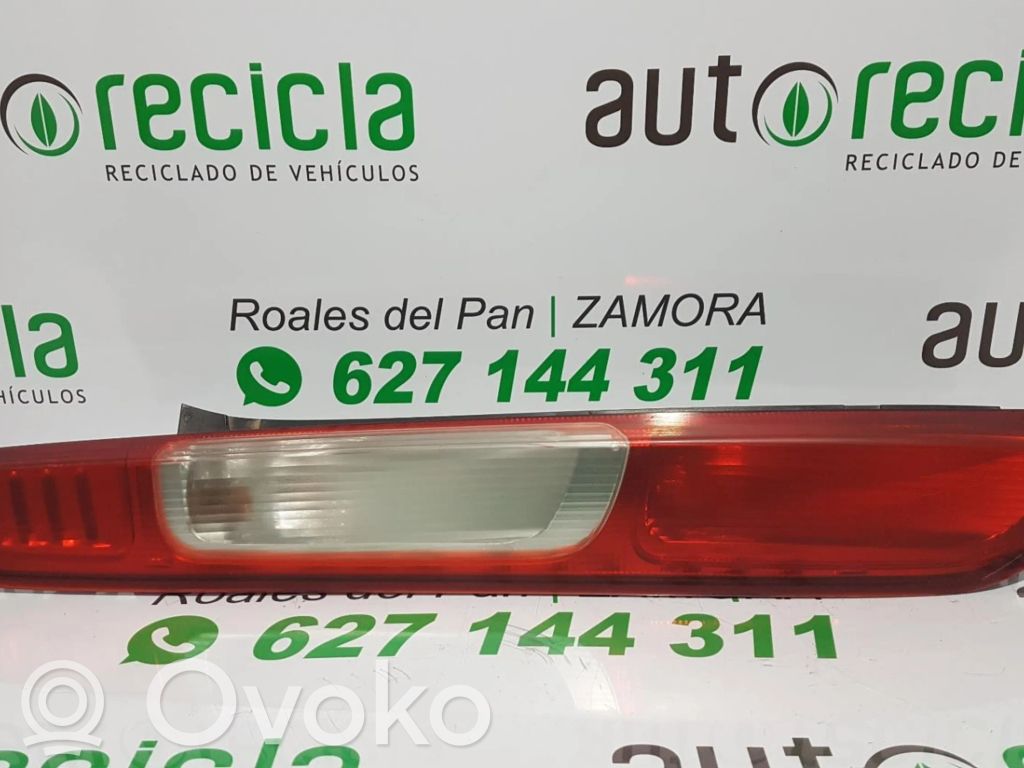 Rear/tail lights