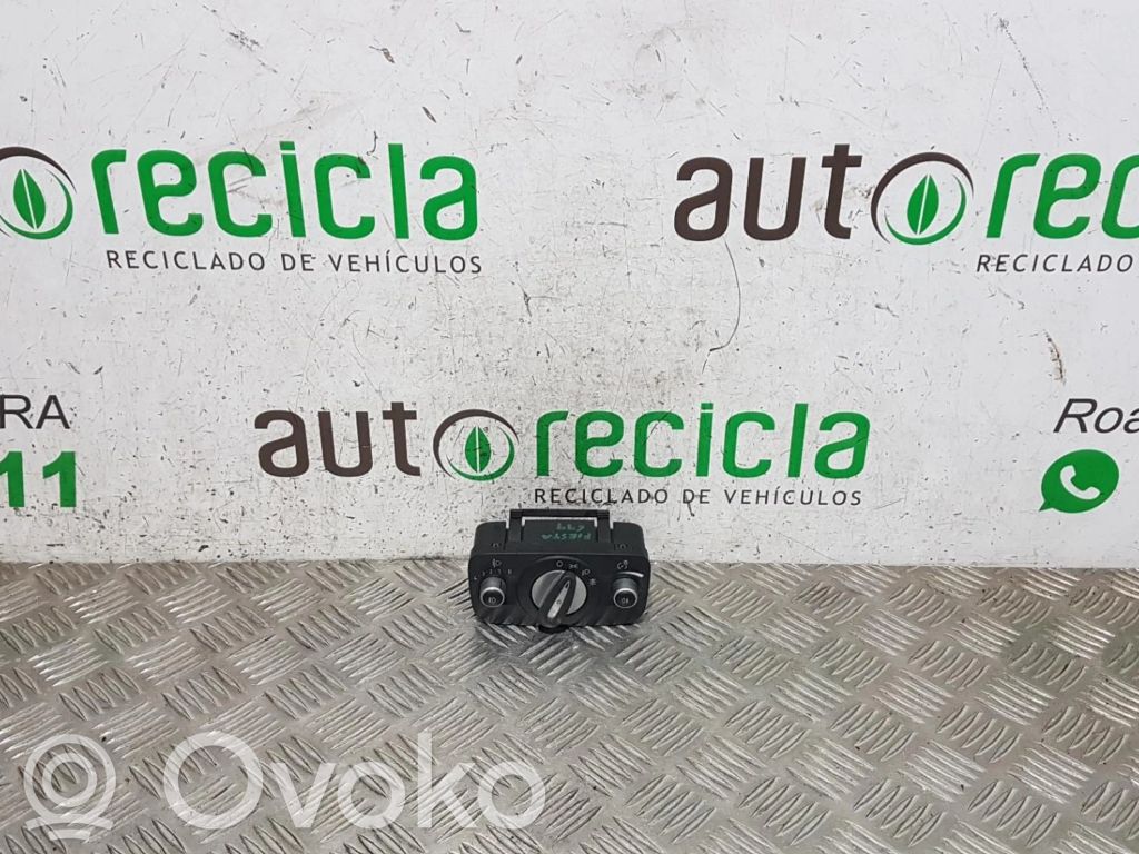 Ford Fiesta Przełącznik świateł 