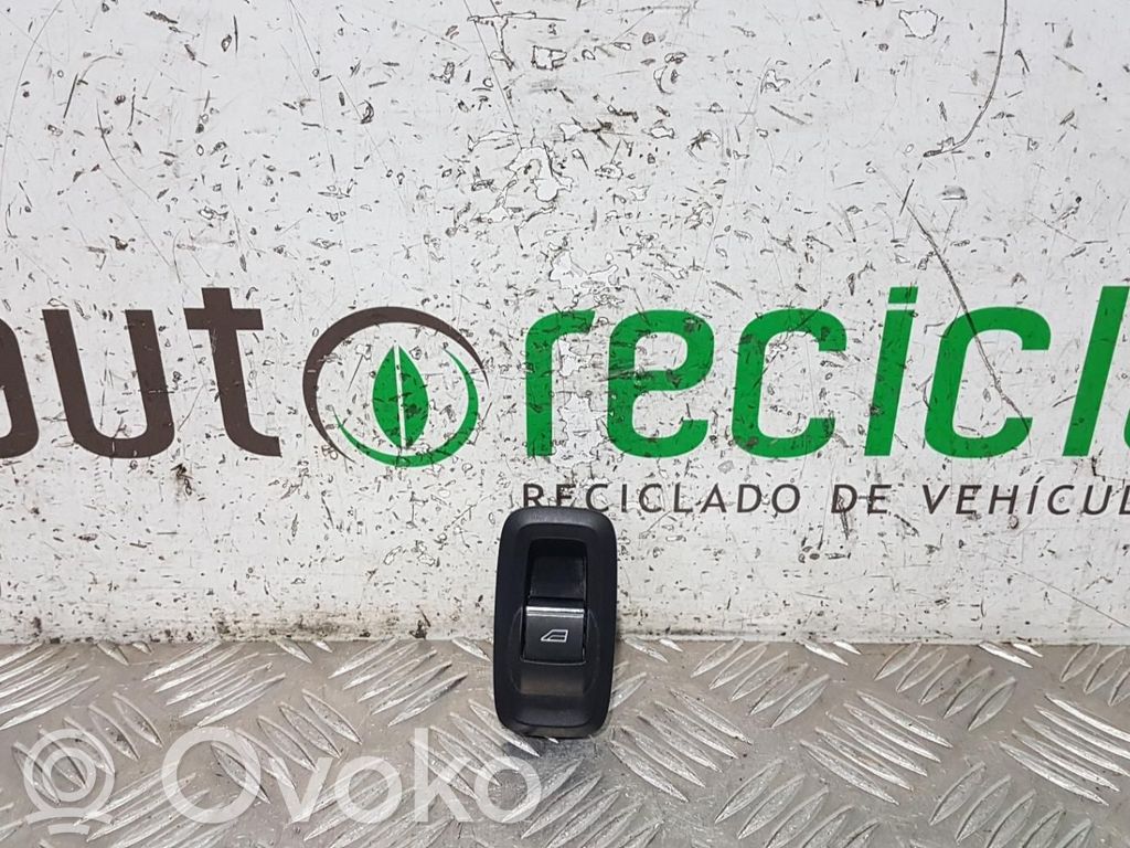 Ford Ecosport Electric window control switch 