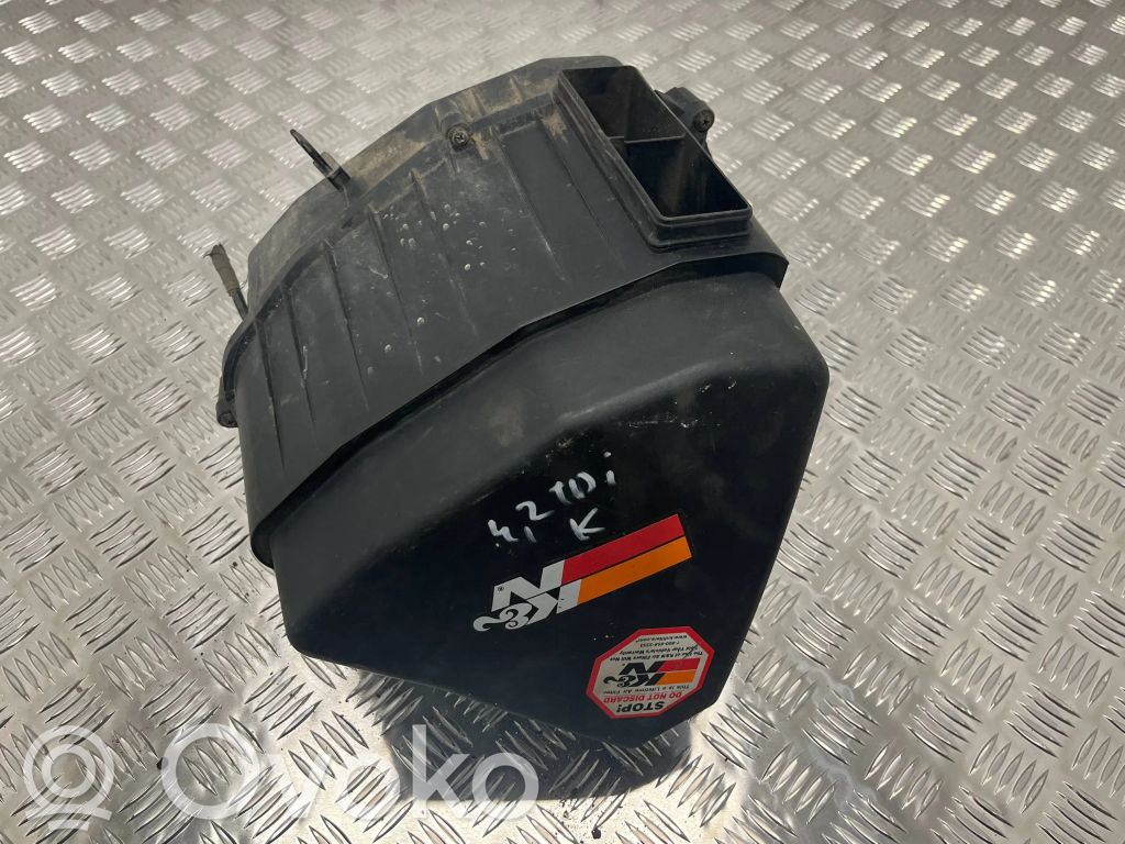 Audi A8 S8 D3 4E Luftfilterkasten 