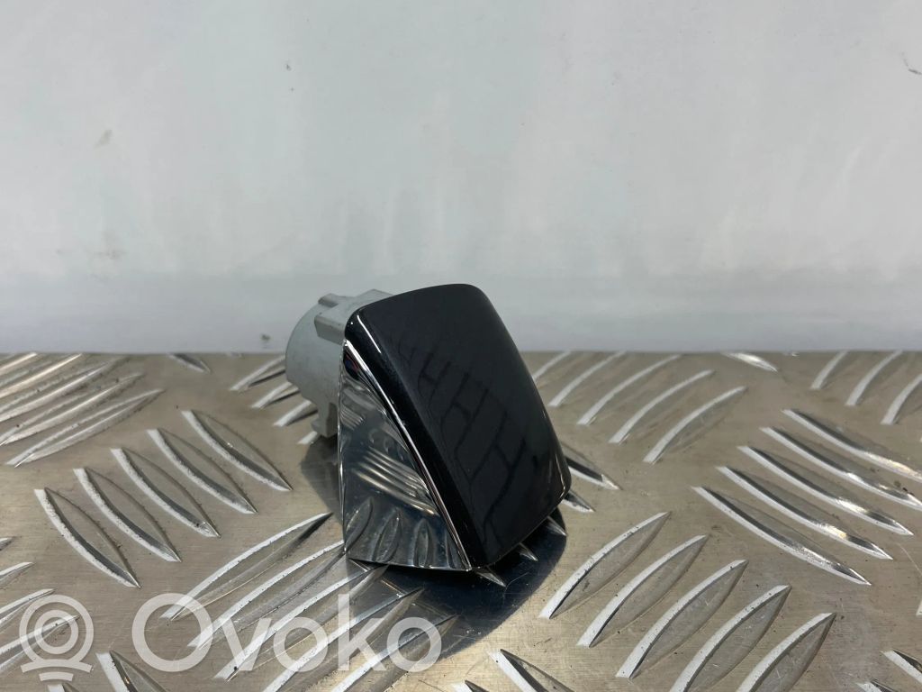 Audi A6 C7 Tapa manecilla puerta trasera 