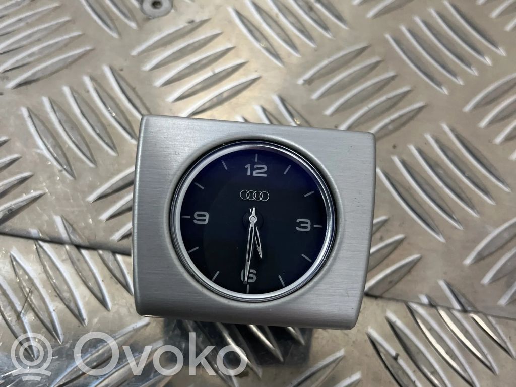 Audi A8 S8 D4 4H Reloj 