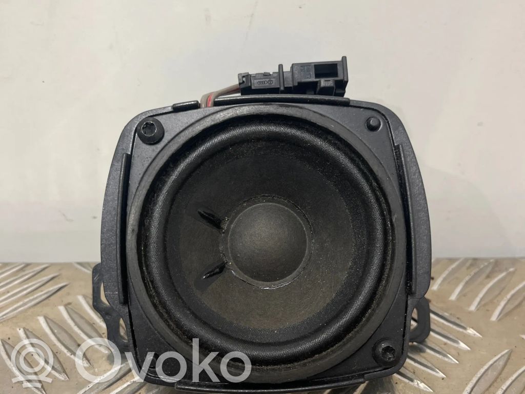 Audi A8 S8 D3 4E Głośnik drzwi przednich 