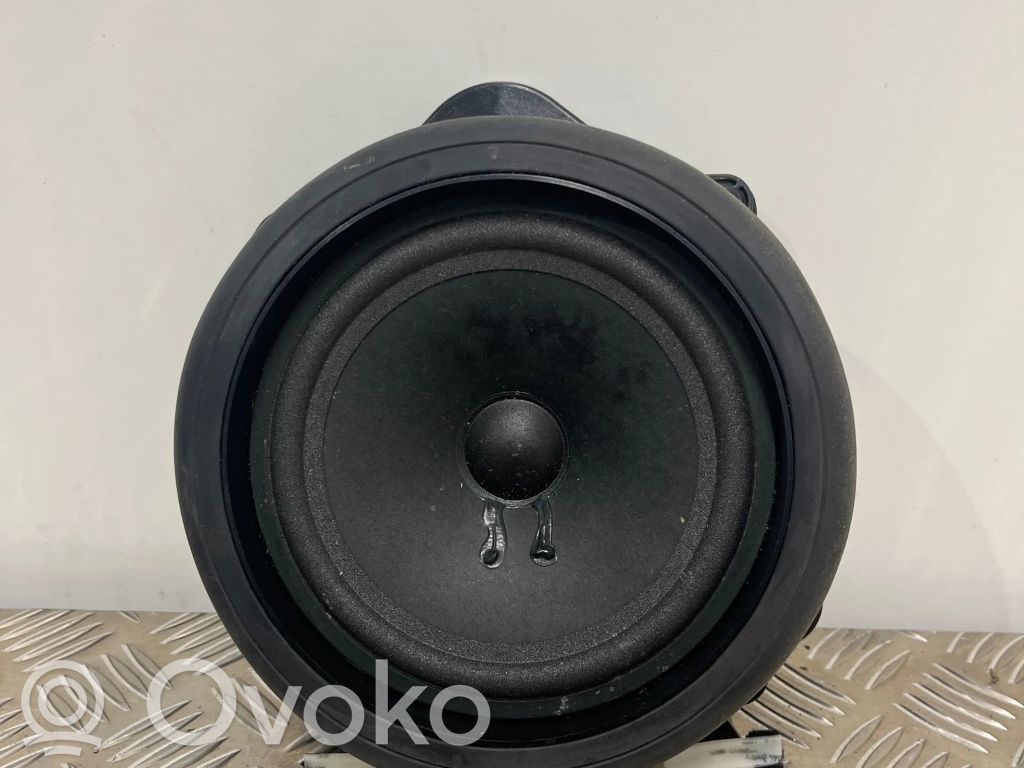 Audi A8 S8 D3 4E Altavoz de la puerta trasera 