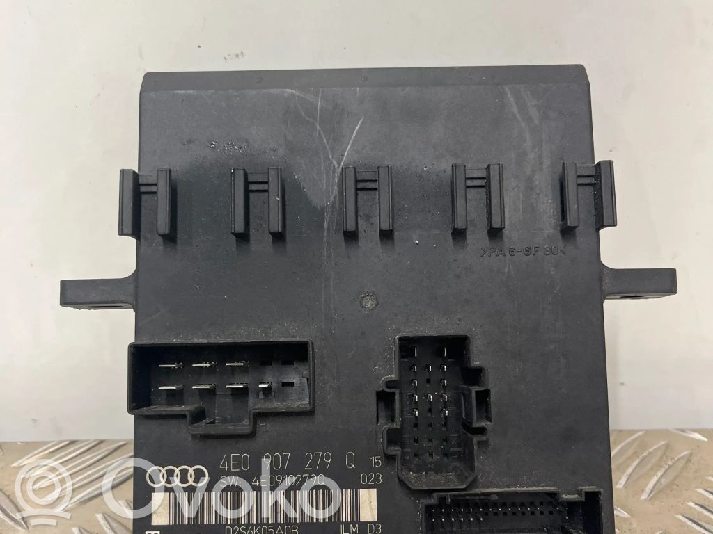 Audi A8 S8 D3 4E Komforto modulis 