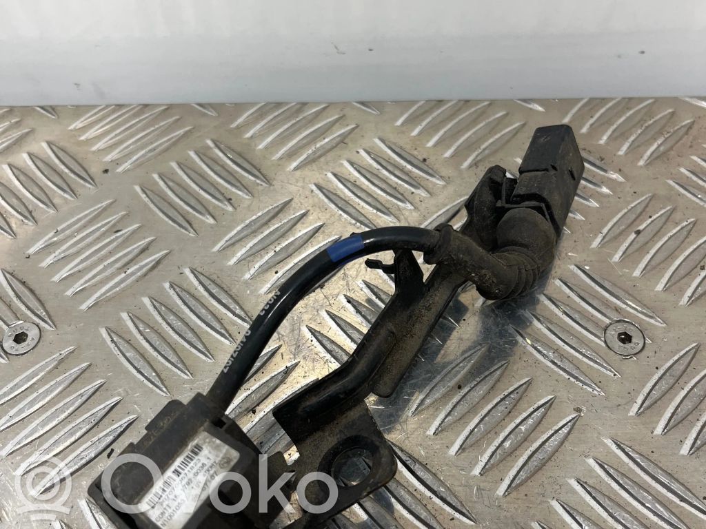 Audi A8 S8 D3 4E Acceleration sensor 