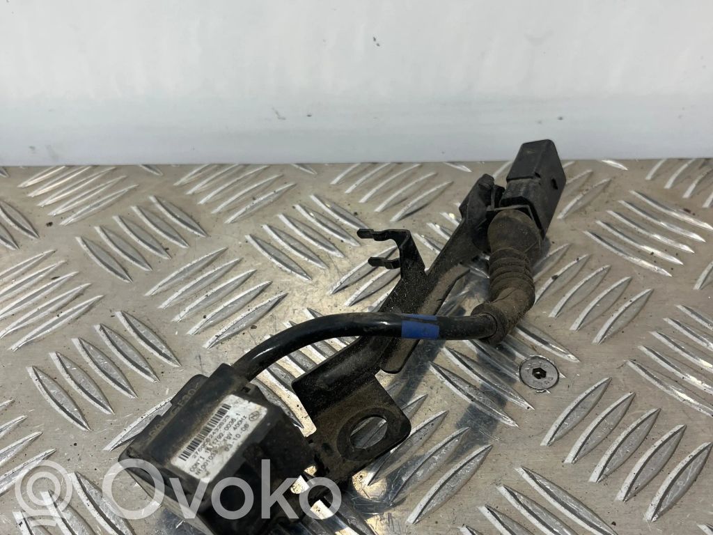 Audi A8 S8 D3 4E Acceleration sensor 