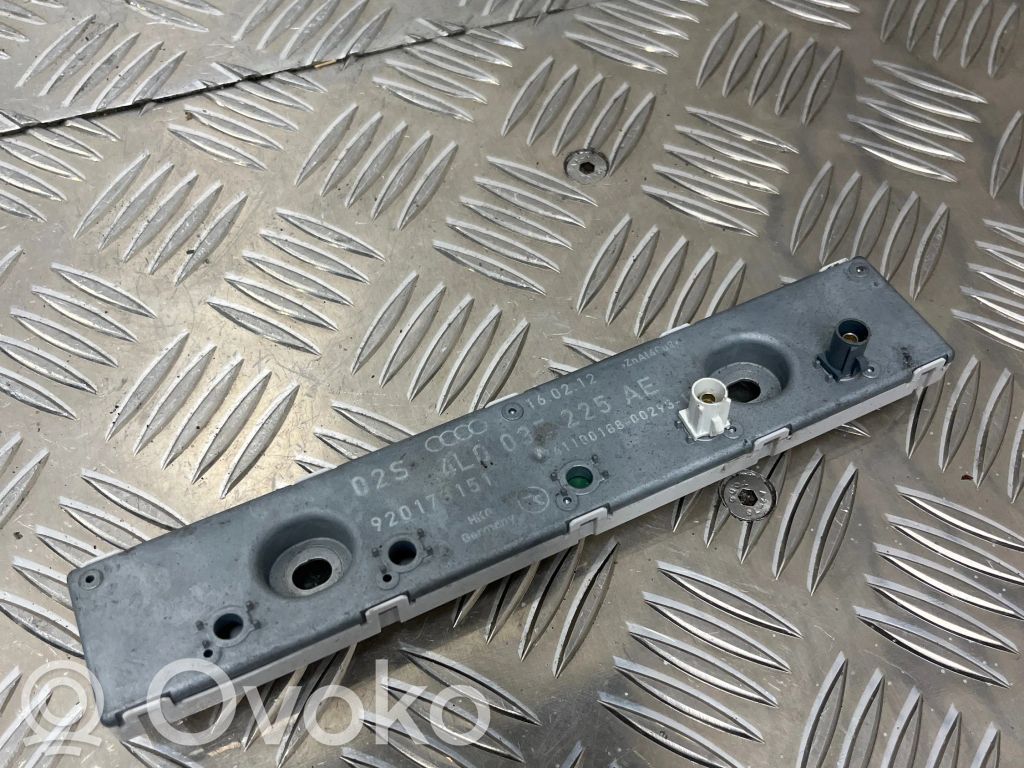 Audi Q7 4L Antenos stiprintuvas 