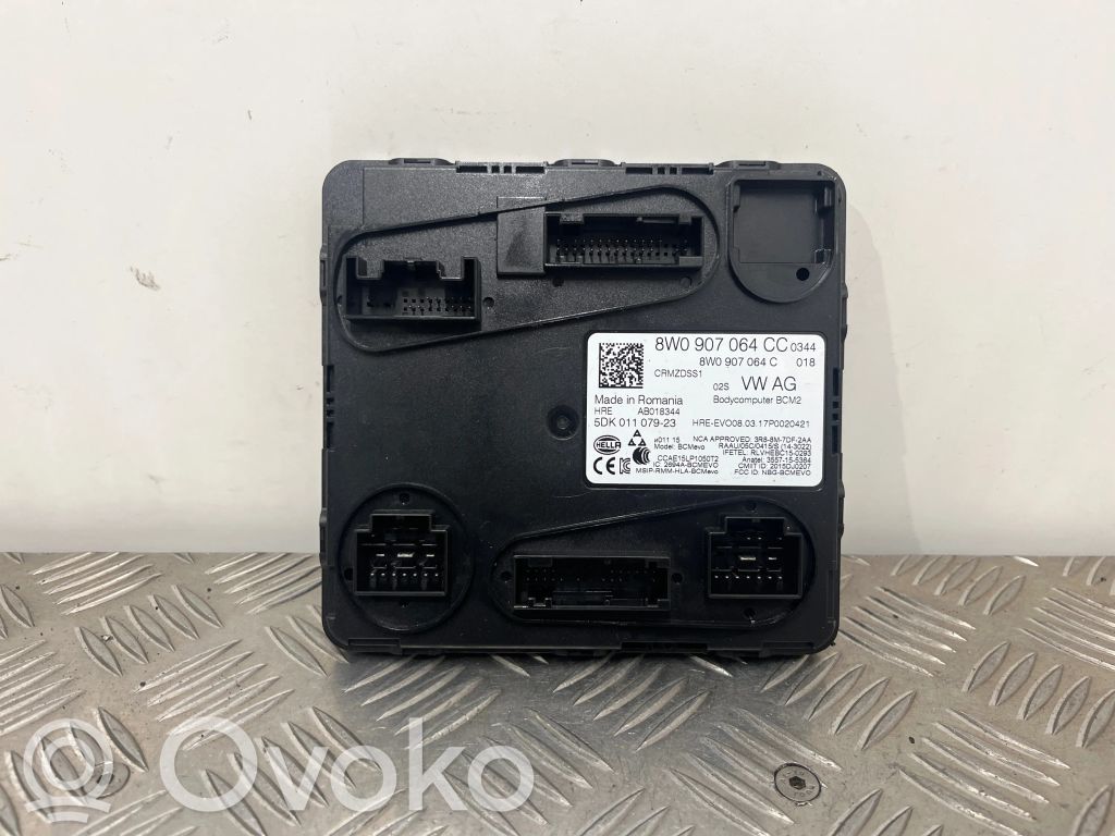 Audi A4 S4 B9 8W Comfort/convenience module 