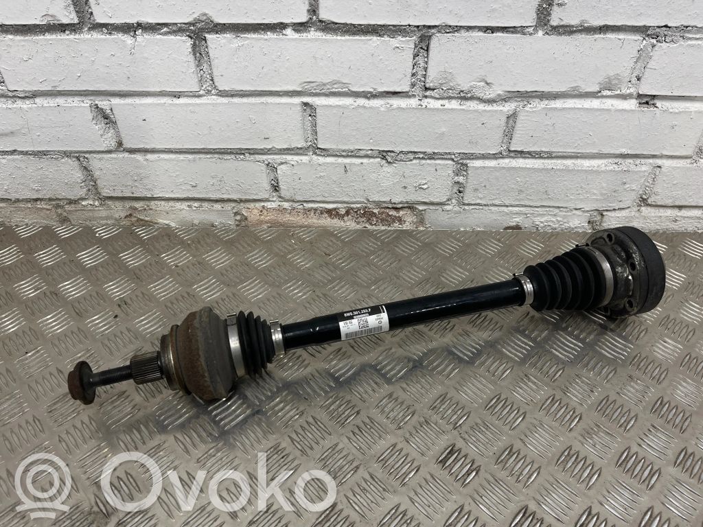 Audi A4 S4 B9 8W Galinis pusašis 