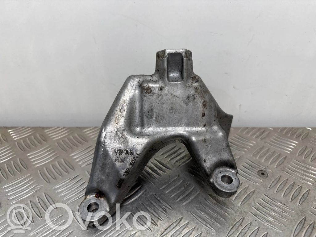 Audi Q5 SQ5 FY Engine mounting bracket 
