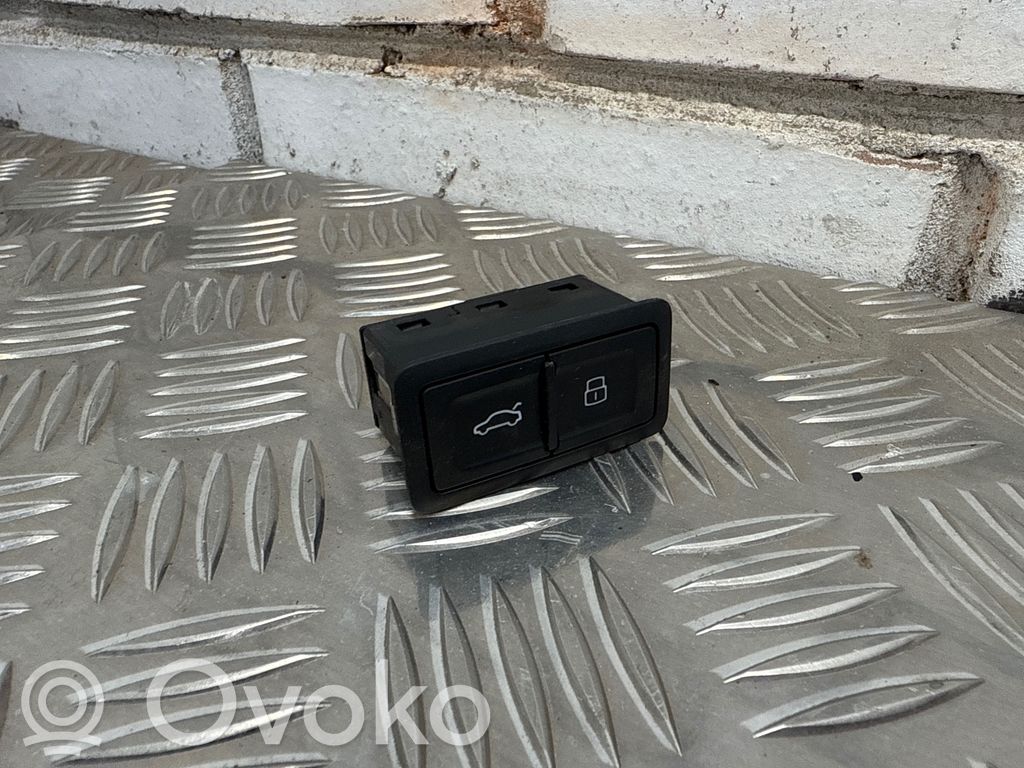 Audi Q5 SQ5 FY Tailgate/boot open switch button 
