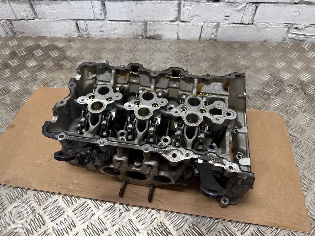 Audi A4 S4 B9 8W Engine head 