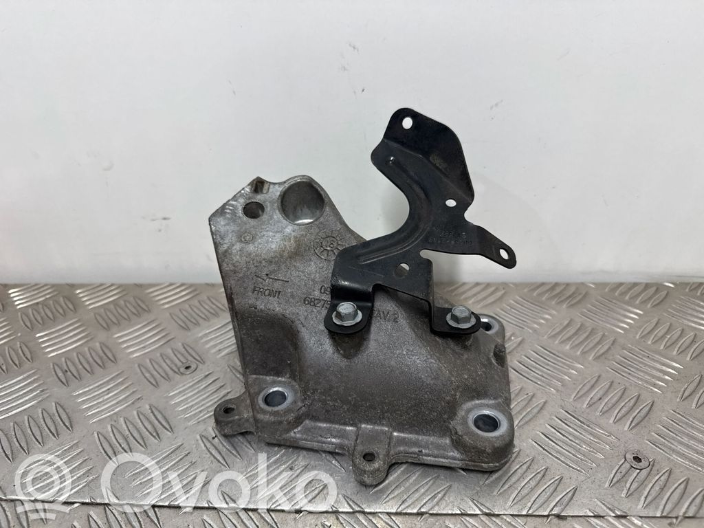 Dodge Durango III Engine mounting bracket 