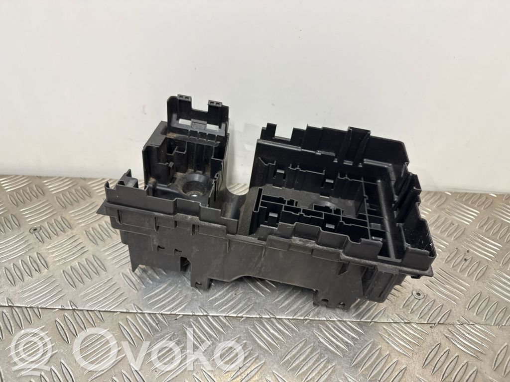 Chrysler Pacifica Saugiklių blokas 