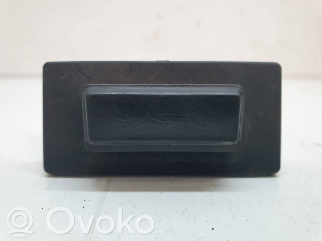 Manecilla externa puerta trasera   GHK1568D0