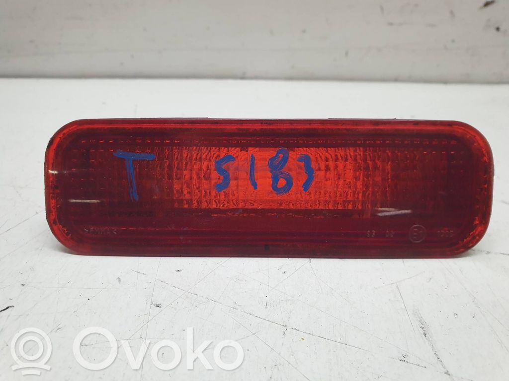 Kolmas/lisäjarruvalo   9T16519E44AA