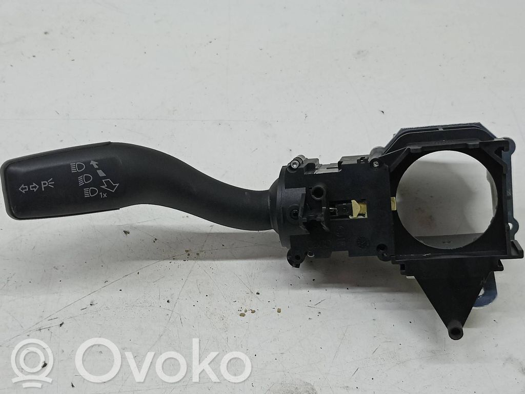 Commodo de clignotant   4E0953513K