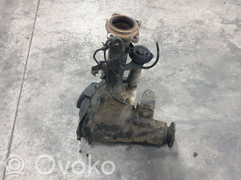 Mitsubishi Montero Diferențial față 