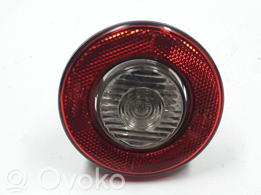 Microcar M.GO Aizmugurējais lukturis virsbūvē 