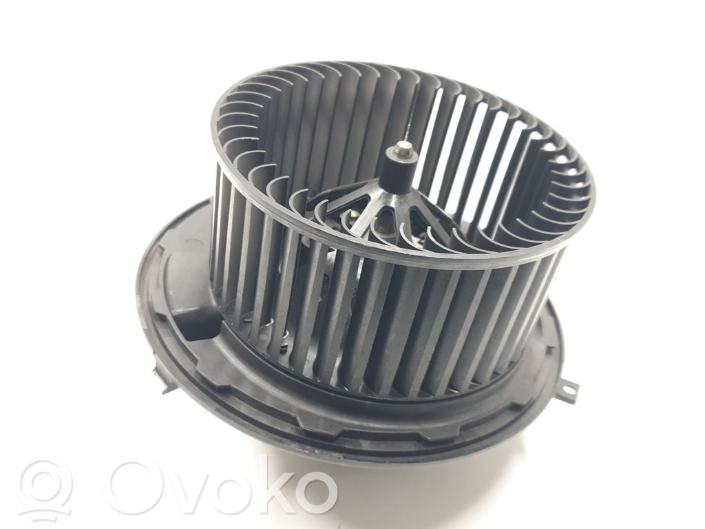 Mazā radiatora ventilators   64119227670