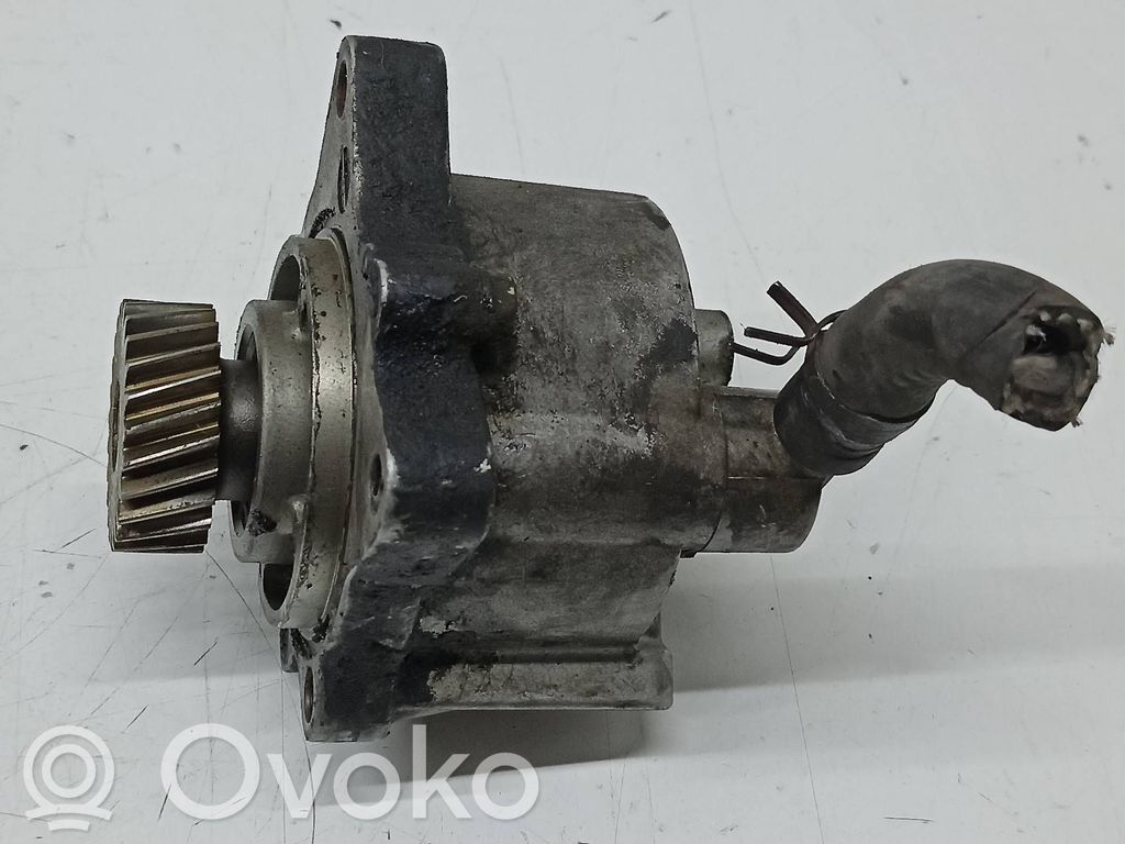 Isuzu Trooper Vacuum pump 