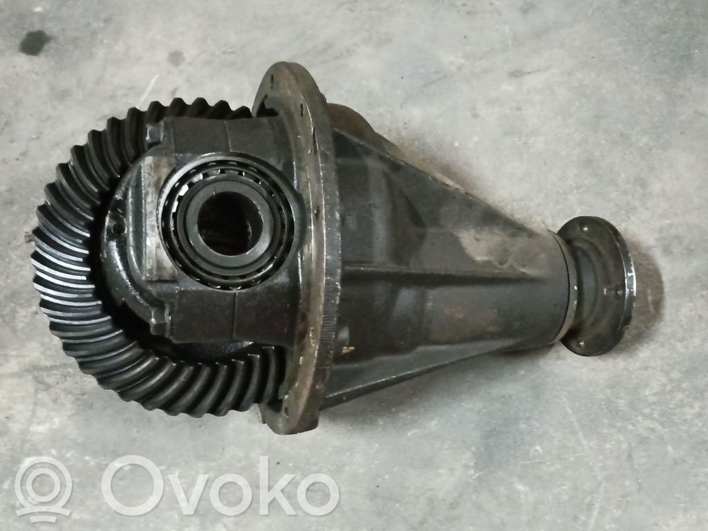 Isuzu Trooper Hinterachsdifferential 