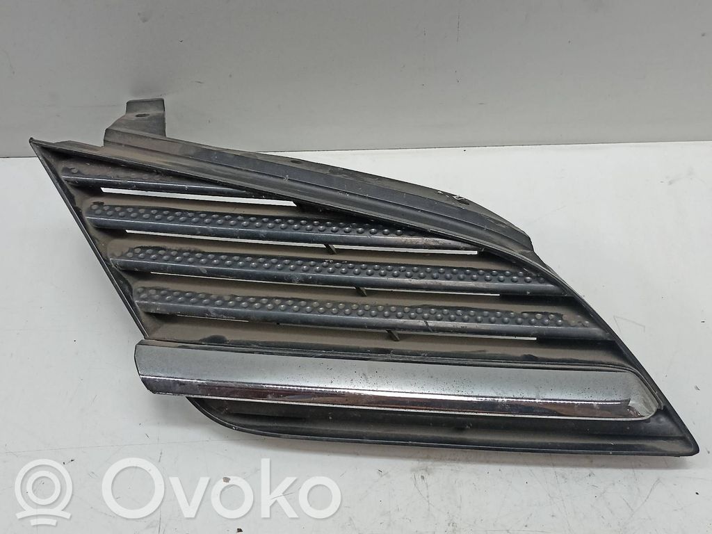 Front grill   62320AU300,168
