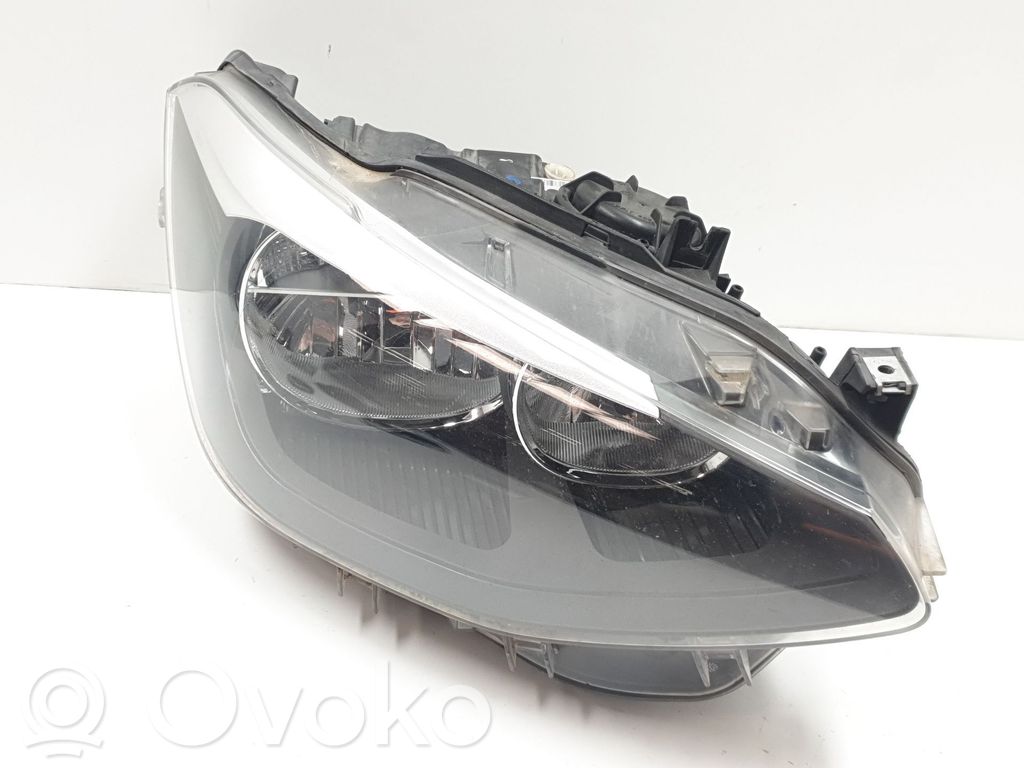 Priekšējais lukturis   7229672
