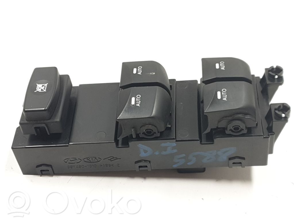 Hyundai i30 Electric window control switch 
