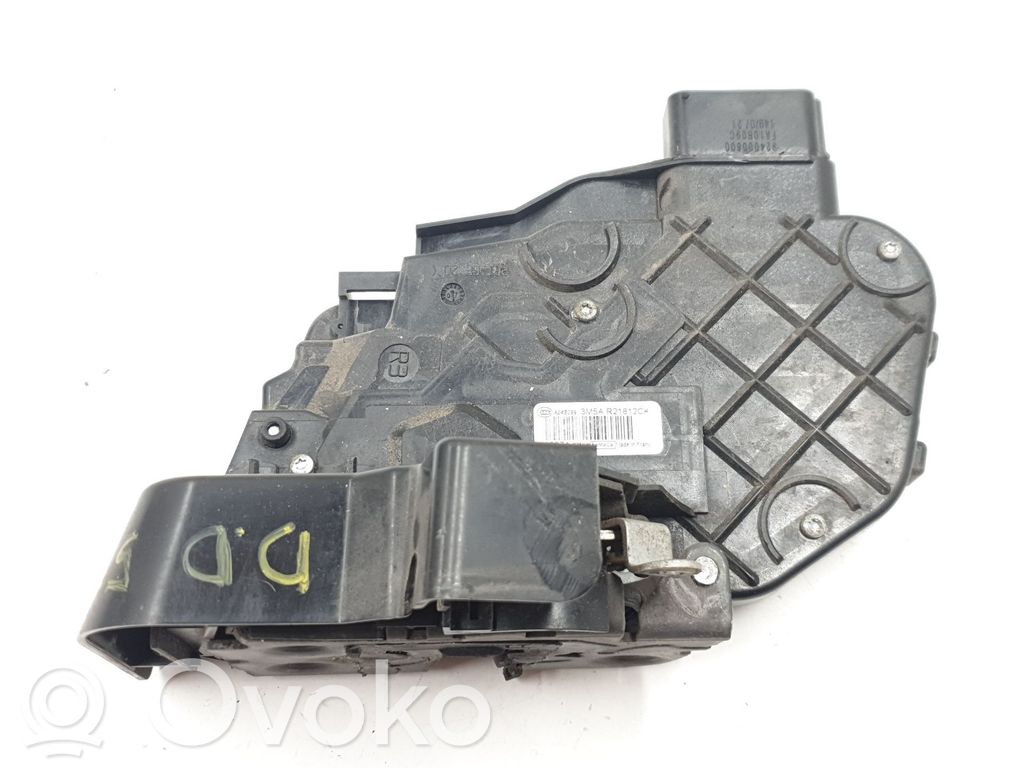 Ford Focus Priekšpusē slēdzene 