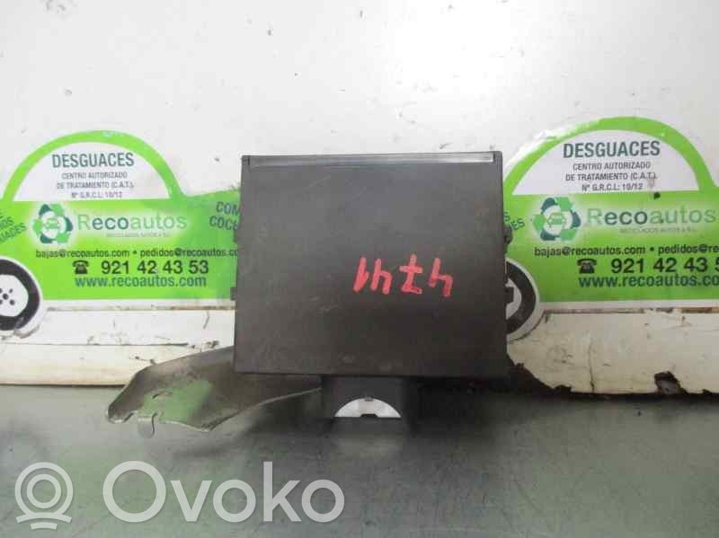 Peugeot 107 Inne komputery / moduły / sterowniki 