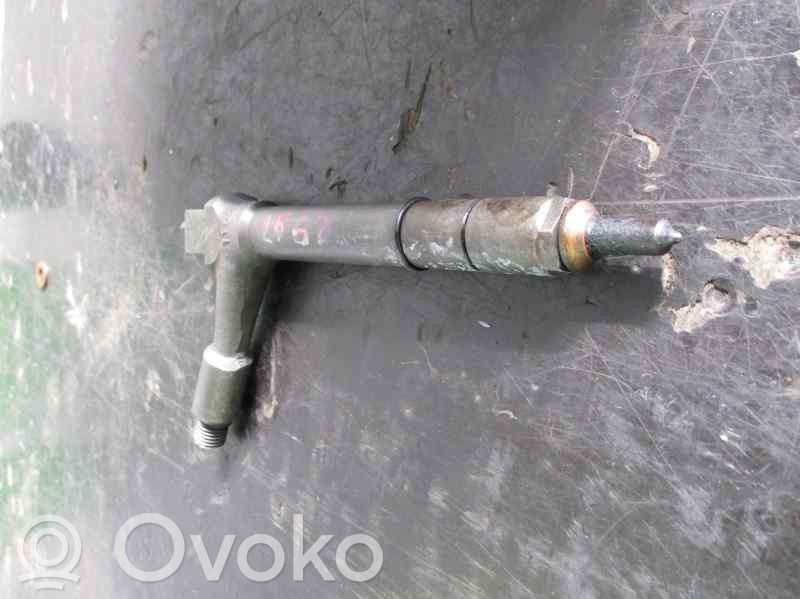 Opel Astra G Polttoainesuutin 