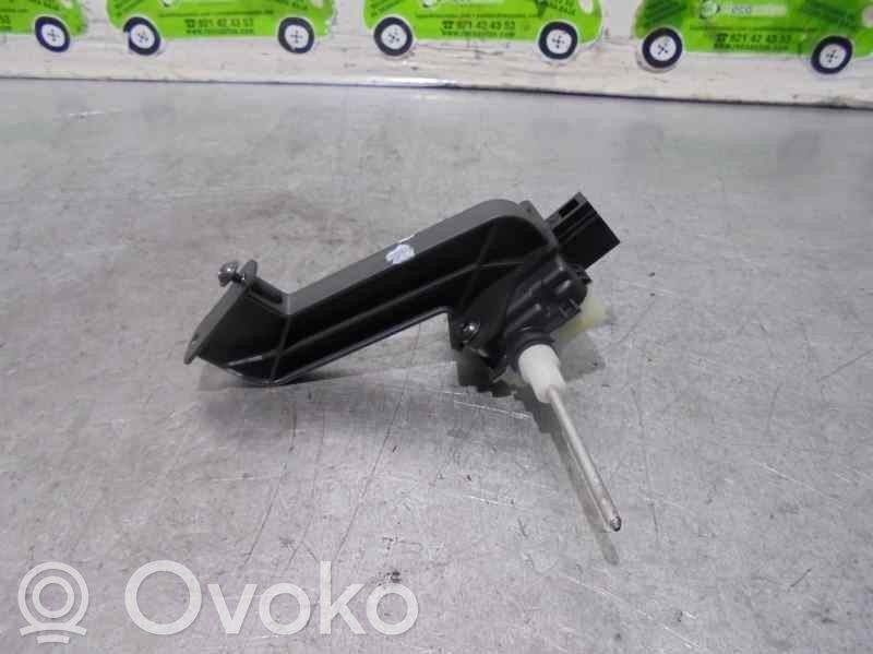Mercedes-Benz E W211 Einfülldeckel für den Kraftstofftank 