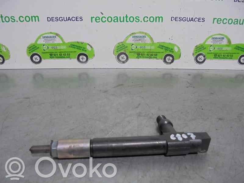 Mazda Premacy Polttoainesuutin 