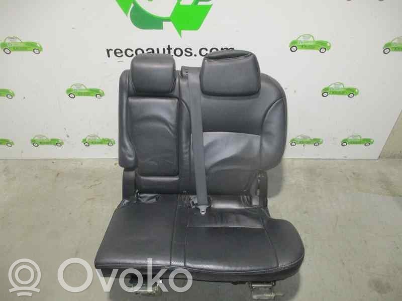 Citroen C-Crosser Rear seat