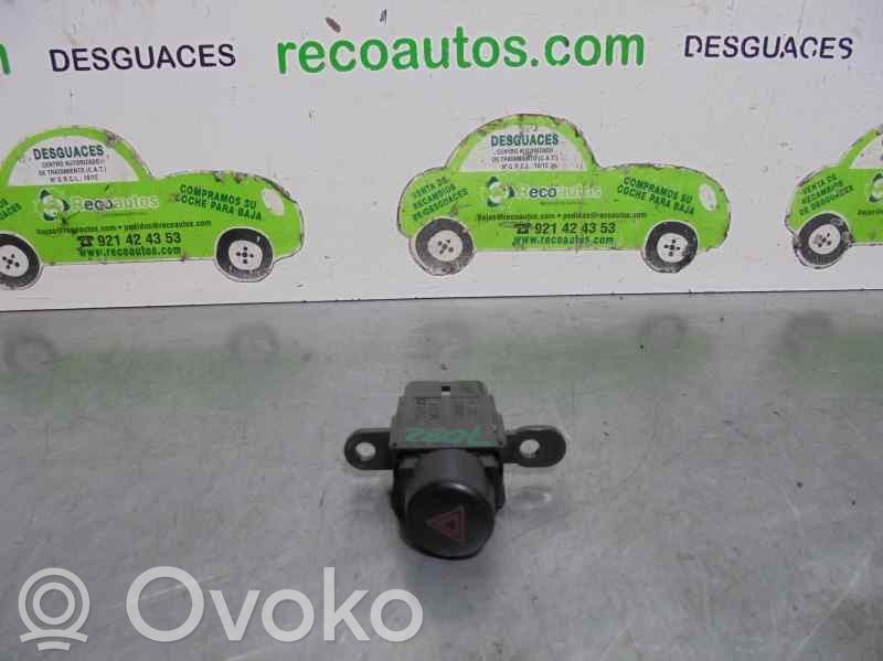 Toyota Celica T230 Przycisk świateł awaryjnych