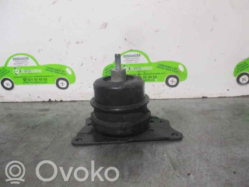 Seat Cordoba (6L) Wspornik / Mocowanie silnika 