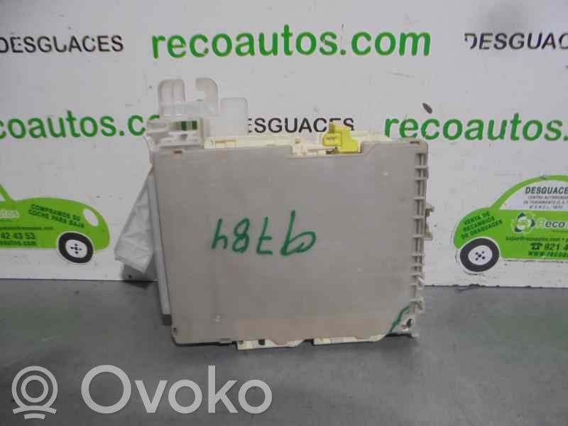 Toyota Prius (XW20) Sonstige Steuergeräte / Module 
