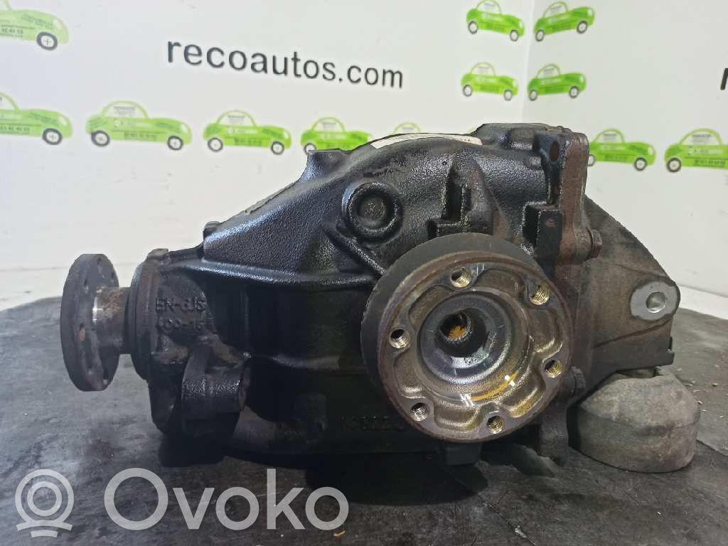BMW 3 E46 Galinis reduktorius