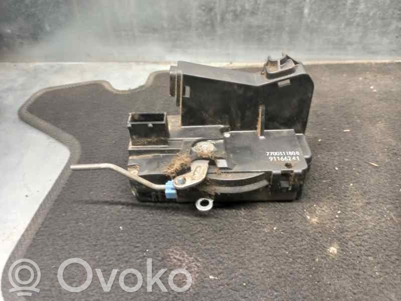 Renault Trafic I Etuoven lukko 