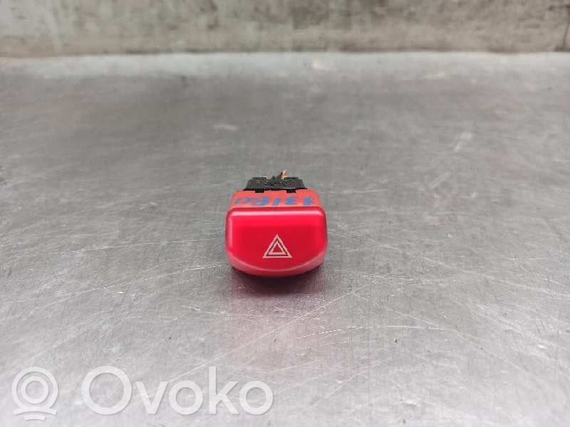 Nissan Micra C+C Interruttore luci di emergenza