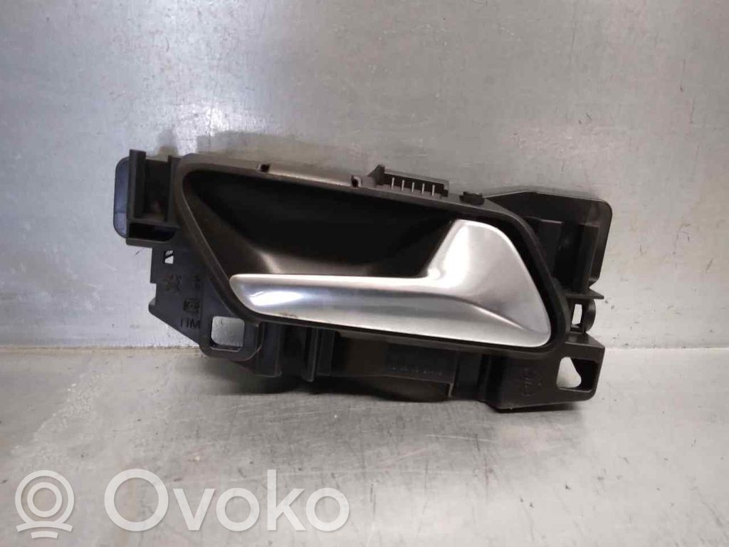 Peugeot 308 Rear door interior handle 