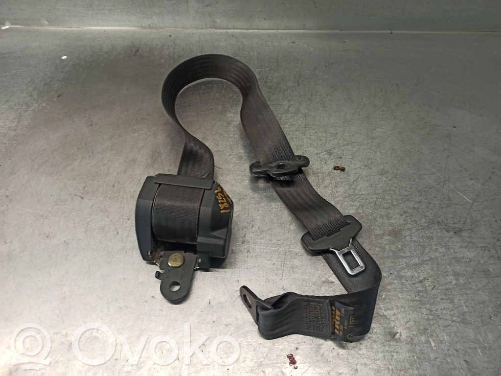 Fiat Doblo Takaistuimen turvavyö 